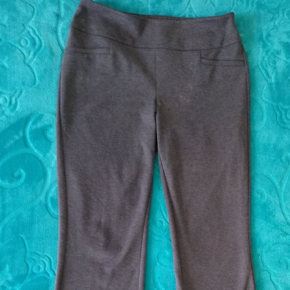 7th Avenue Long Grey slacks
